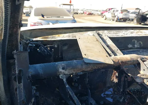 2018 Ram 2500 Tradesman 4X4 8' Box from USA, damaged, VIN 3C6UR5HL7JG403433